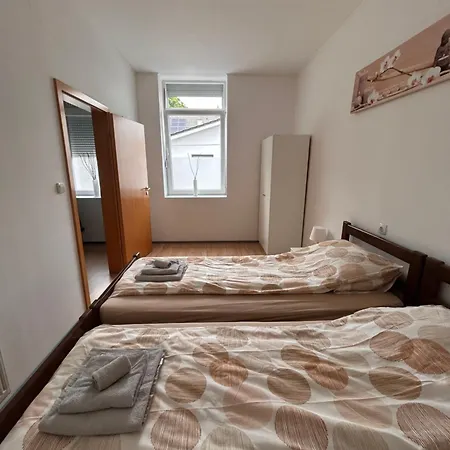 Fuer Zwei I Haustiere Willkommen 威廉港